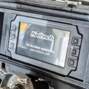 Haltech IC-7 Volvo 240 Dash